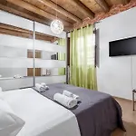 아파트 La Maison Di Sofia 팔레르모