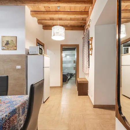 아파트 La Maison Di Sofia *